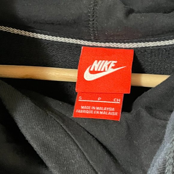 Nike black turtleneck hoodie - size small - Picture 3 of 6